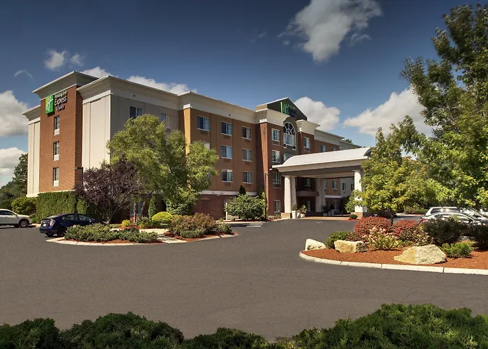 Holiday Inn Express Hotel & Suites Middleboro Raynham By Ihg